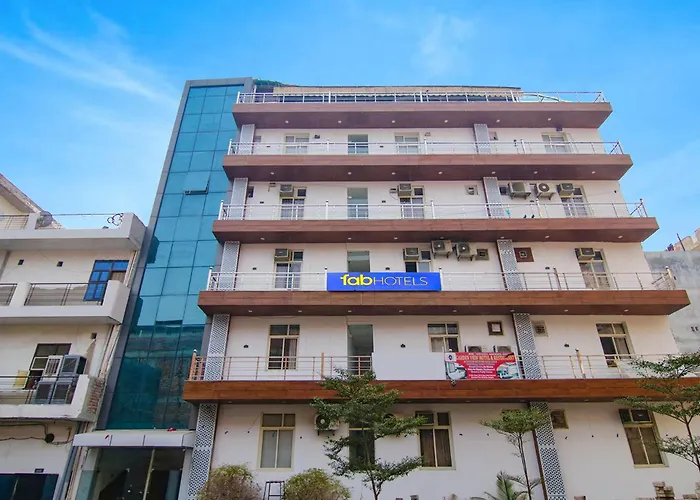 Fabhotel The Grand Heritage
