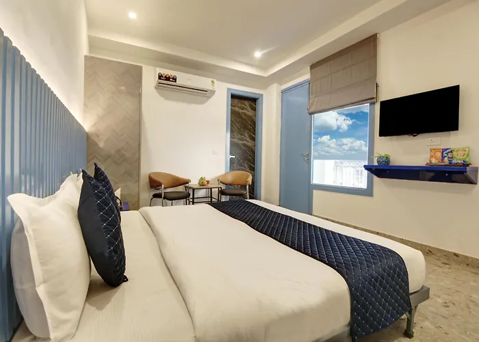 Hotel Elite 29 Golf Course Road