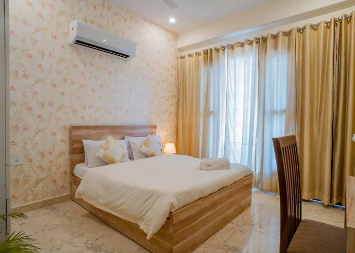 Hostie Eva Dreams - Private 2 Bhk Apartments Near Artemis, Medanta, Fortis Hospitals