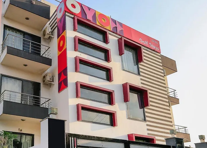 Hotel O Golf Stays Near Aravali Biodiversity Park