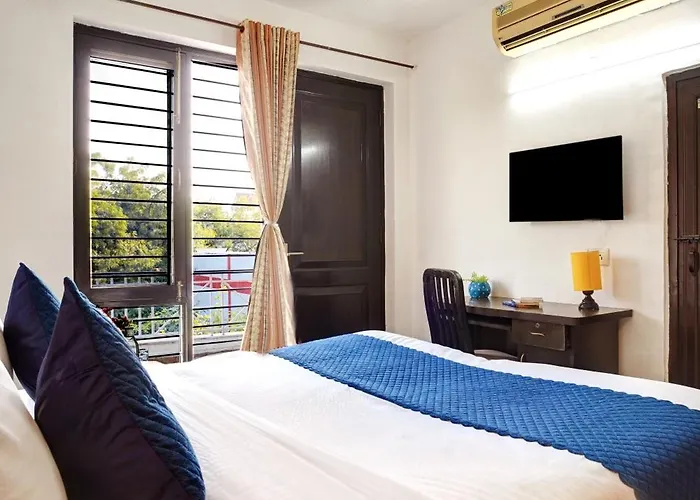 Nexhub Stay - Huda City Centre