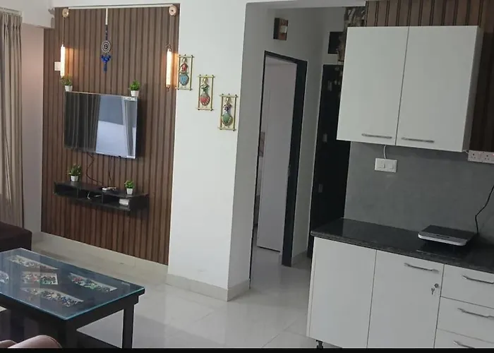 Dwarka Express Studios