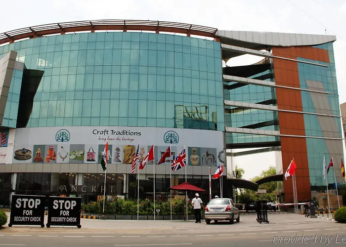 Galaxy Hotel & Spa