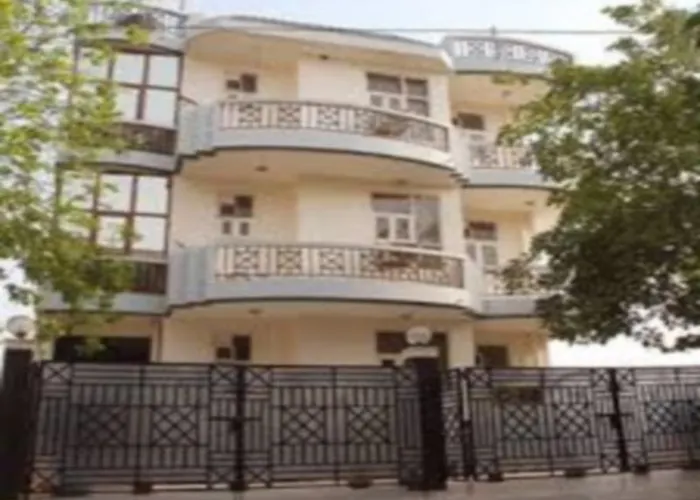 The Blooms Hotel