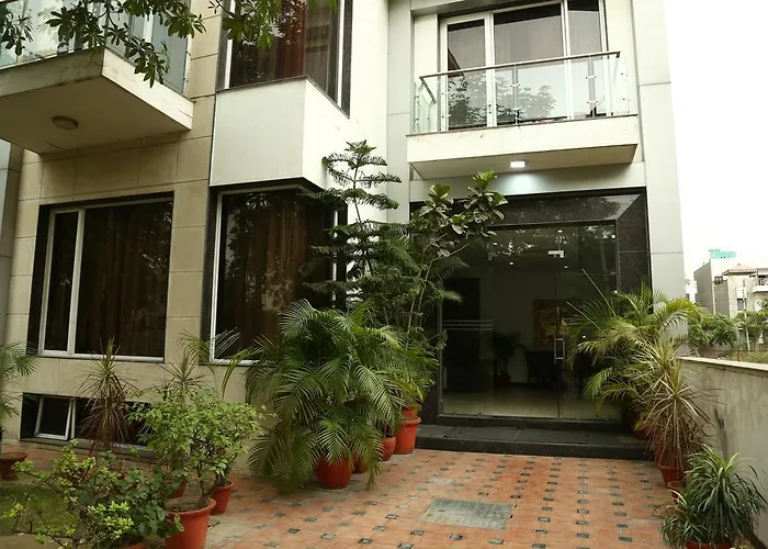 Imperial Apartments Huda City