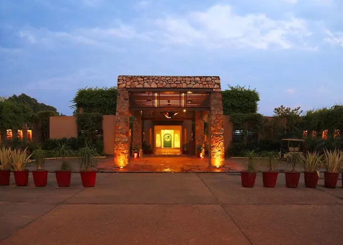 Lemon Tree Hotel, Tarudhan Valley, Manesar