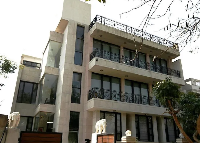 Ahuja Residency Parklane, Gurgaon