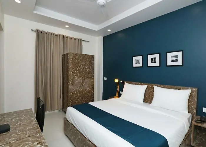 Hotel Galaxy Inn