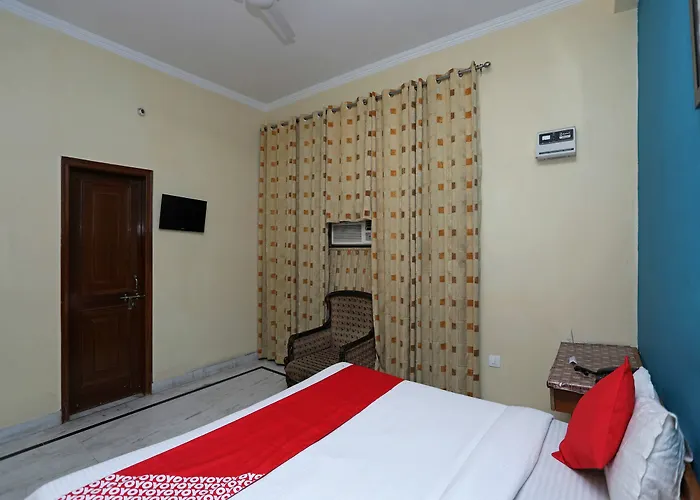 Oyo 12194 Jm Residency