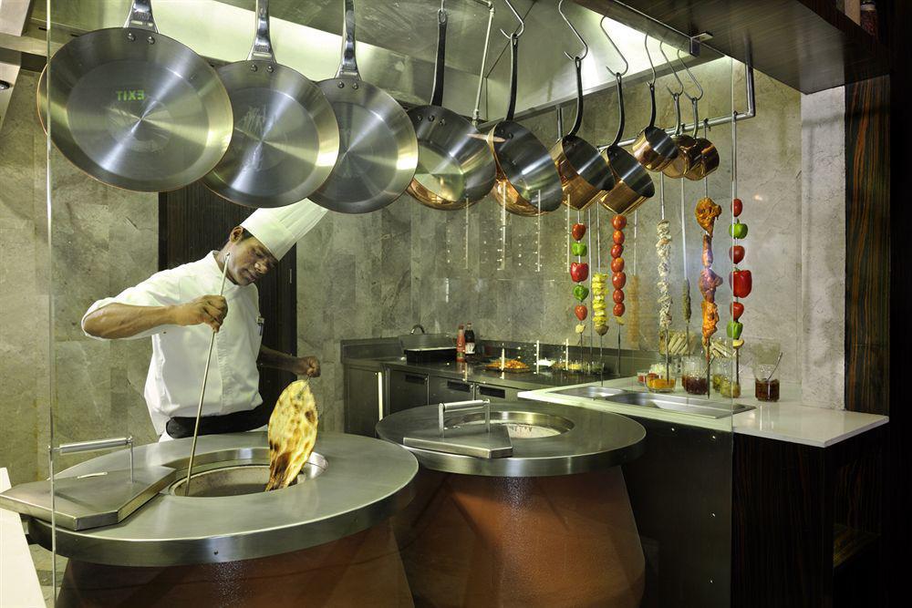 Doubletree By Hilton New Delhi Ncr 5*