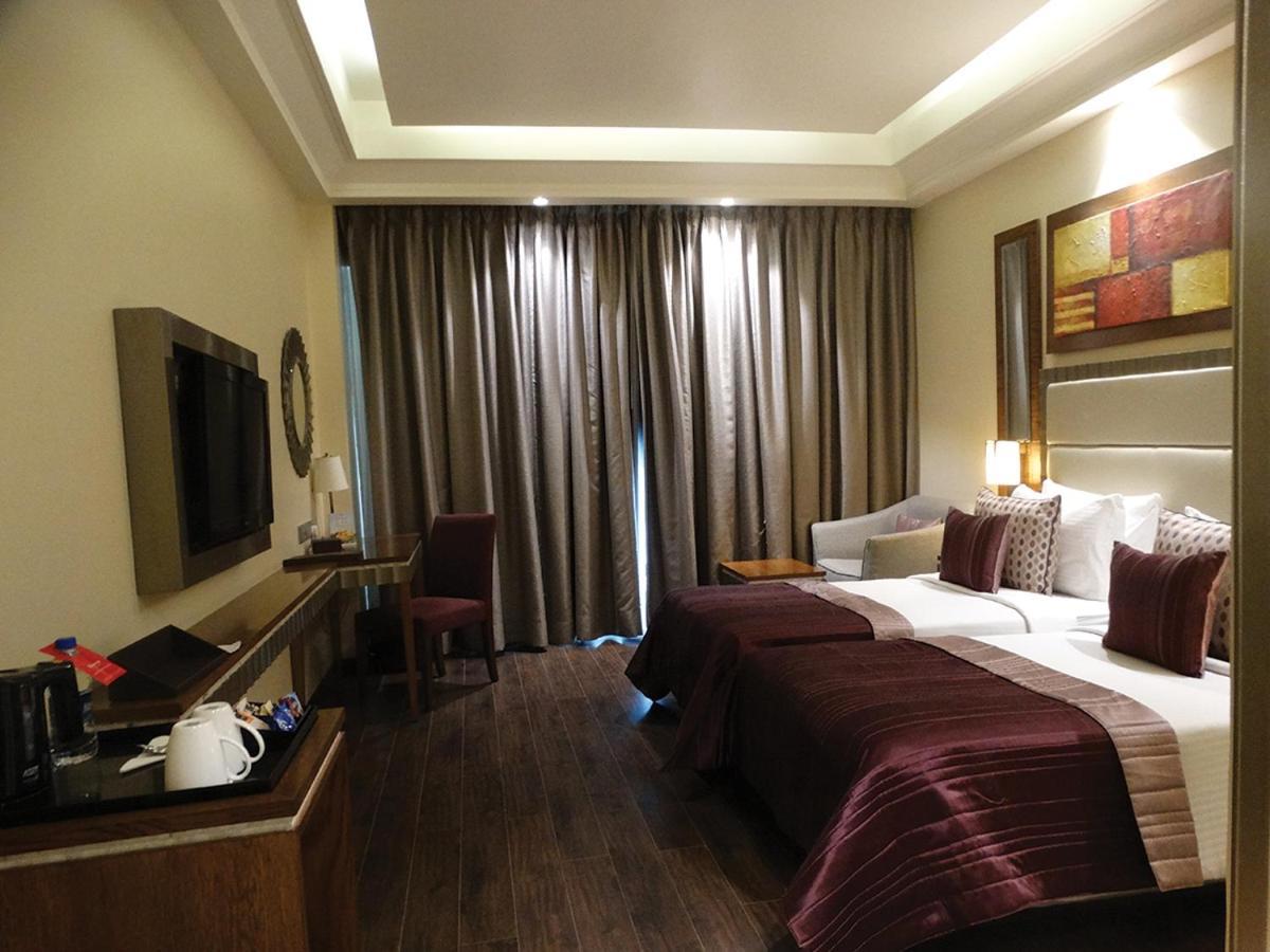 Ramada Hotel