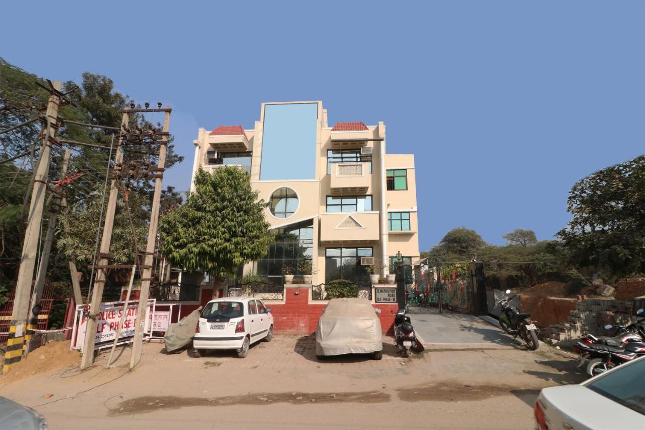 Hotel Oyo 26811 Moonlight Residency Gurgaon