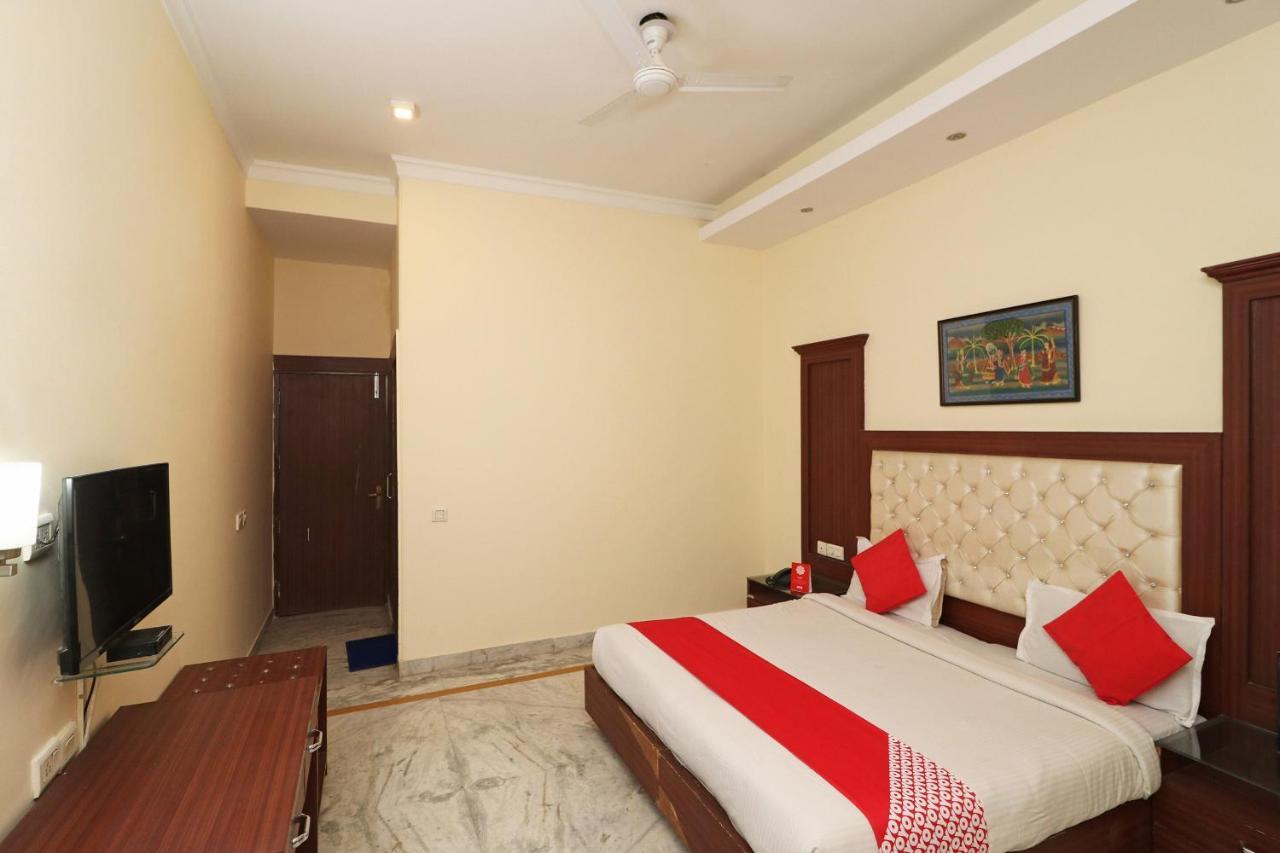 Oyo 26811 Moonlight Residency 3* Gurgaon