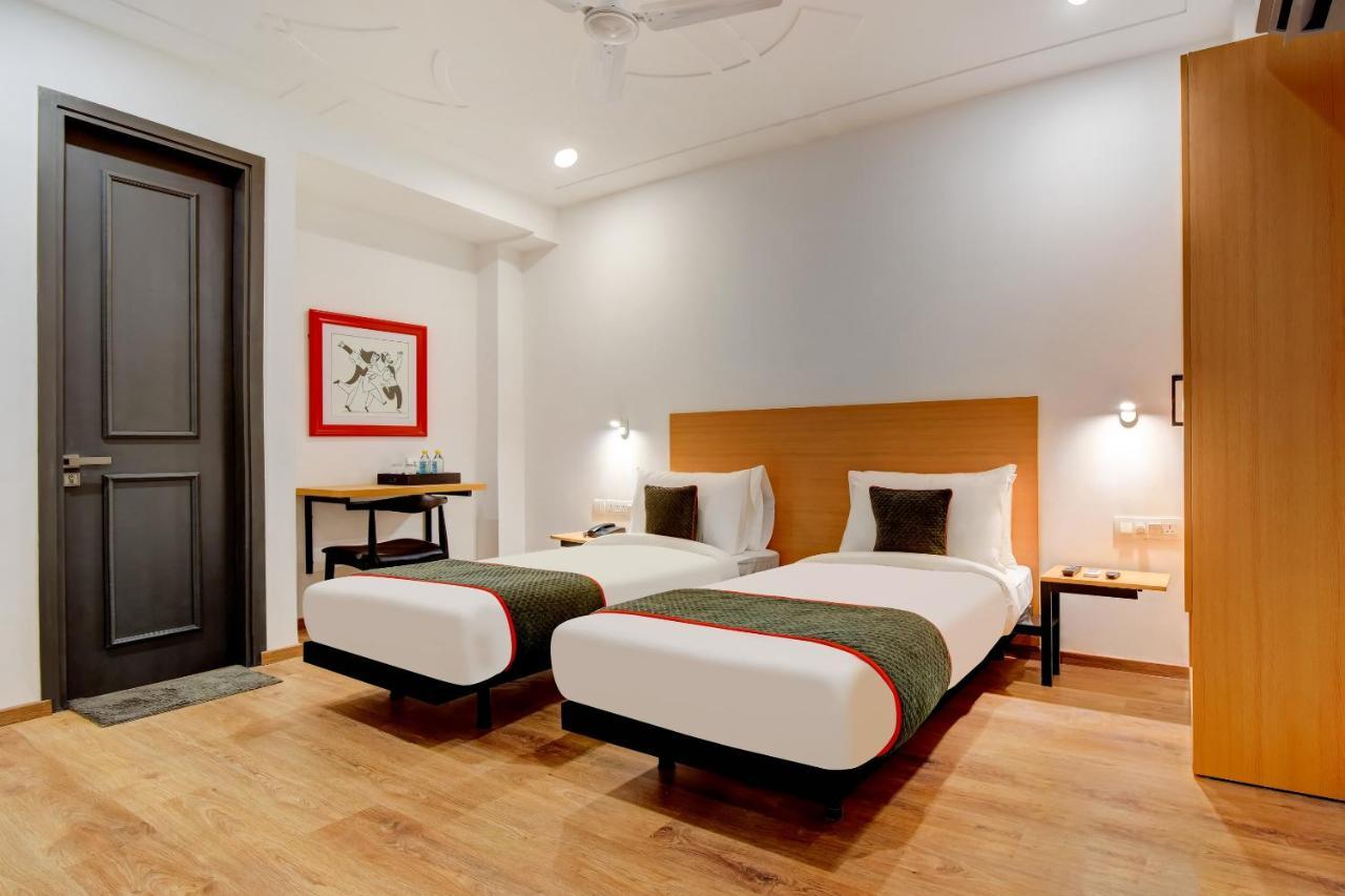 Oyo Townhouse 219, Sector 49, 4*