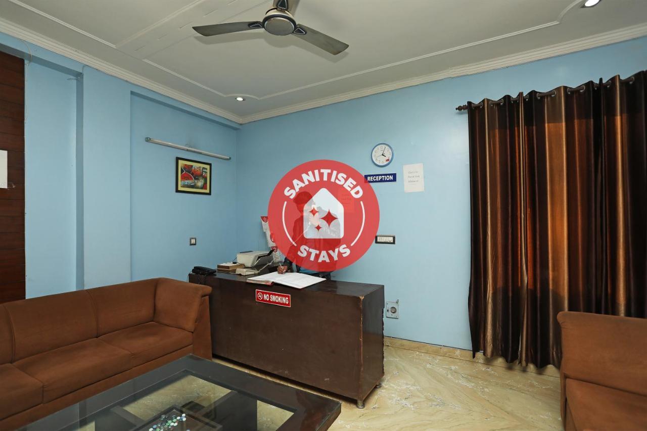 Hotel Oyo 15184 Dev Palace