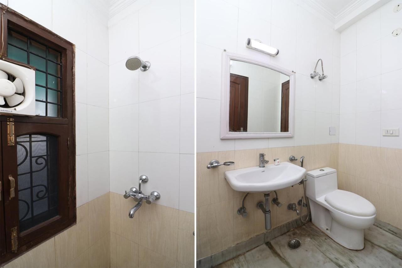 Hotel Oyo 15184 Dev Palace Gurgaon