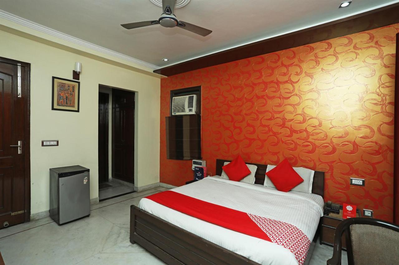 Hotel Oyo 15184 Dev Palace