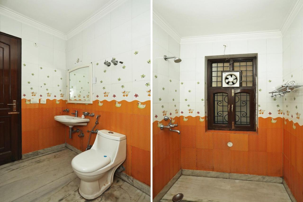 Oyo 15184 Dev Palace Hotel