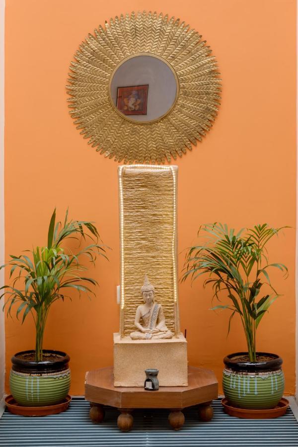 Hostie Eva Dreams - Private 2 Bhk Near Artemis, Medanta, Fortis Hospitals Apartment Gurgaon