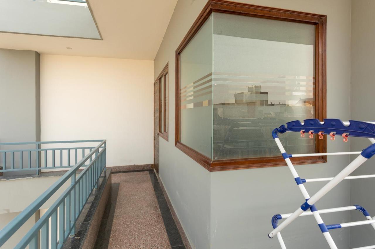 Hostie Eva Dreams - Private 2 Bhk Near Artemis, Medanta, Fortis Hospitals Apartment *