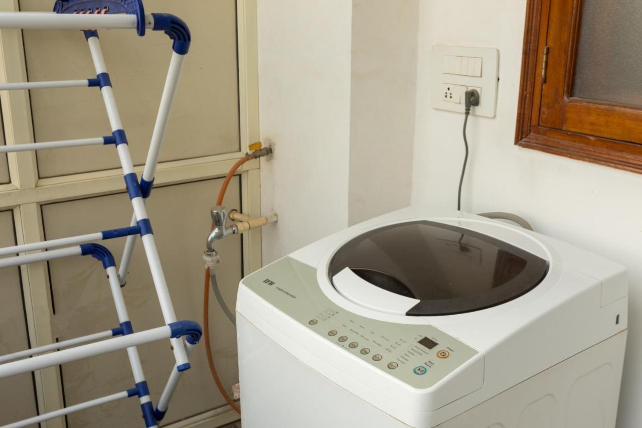 Hostie Eva Dreams - Private 2 Bhk Near Artemis, Medanta, Fortis Hospitals Apartment *