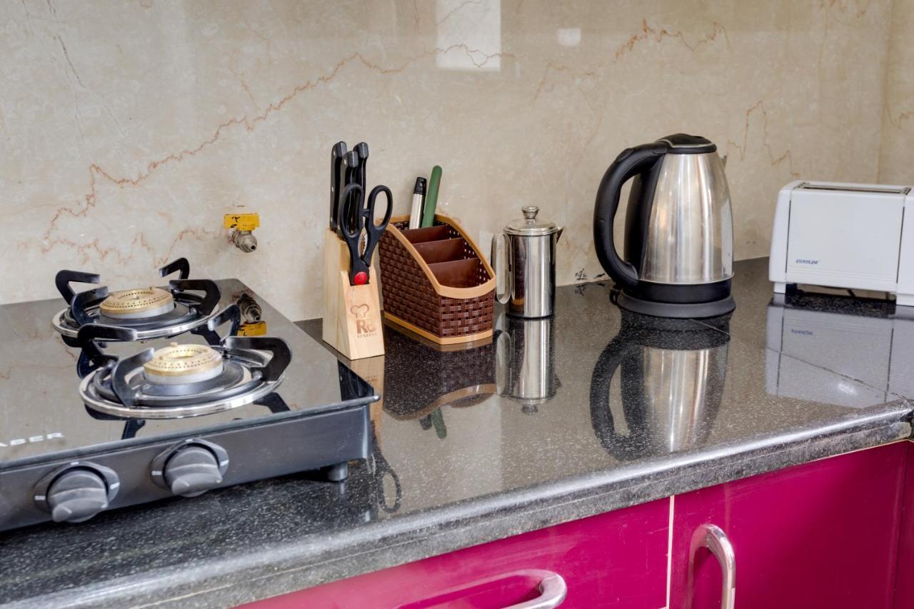 Hostie Eva Dreams - Private 2 Bhk Near Artemis, Medanta, Fortis Hospitals Apartment Gurgaon