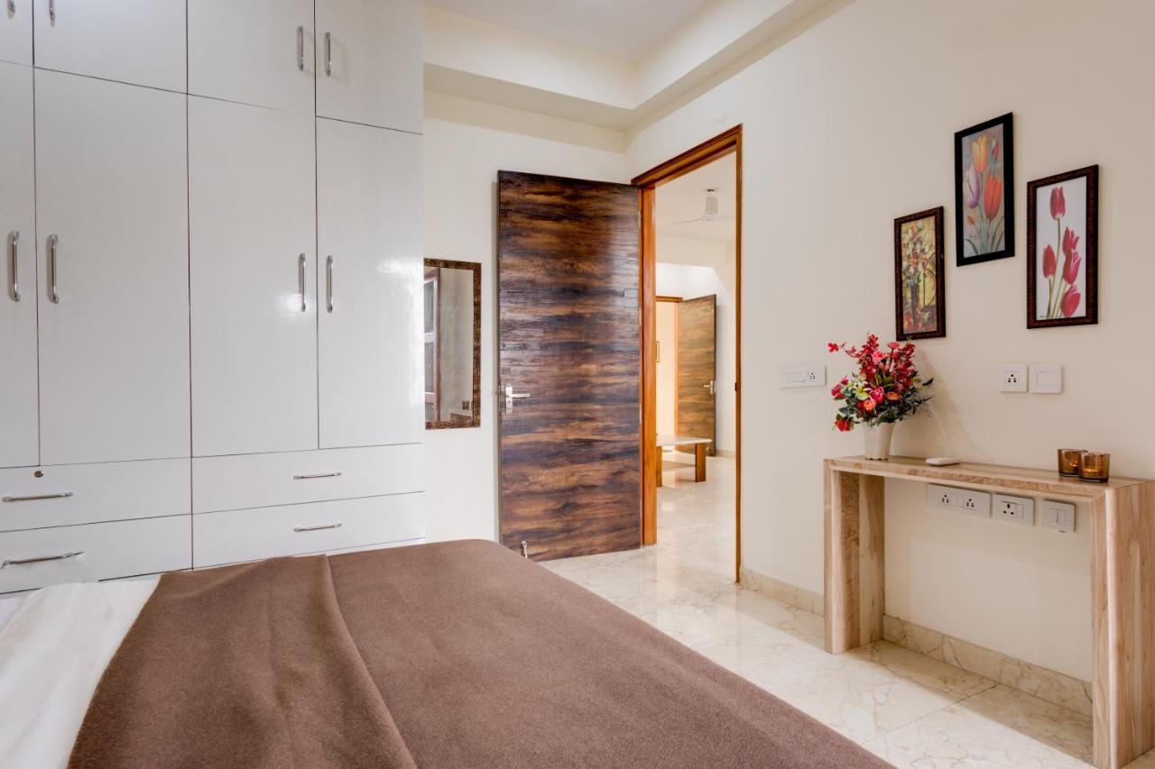 Hostie Eva Dreams - Private 2 Bhk Near Artemis, Medanta, Fortis Hospitals Apartment *