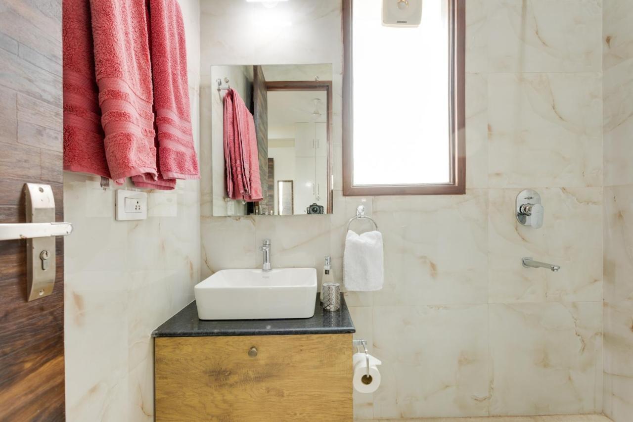 Hostie Eva Dreams - Private 2 Bhk Near Artemis, Medanta, Fortis Hospitals * Gurgaon