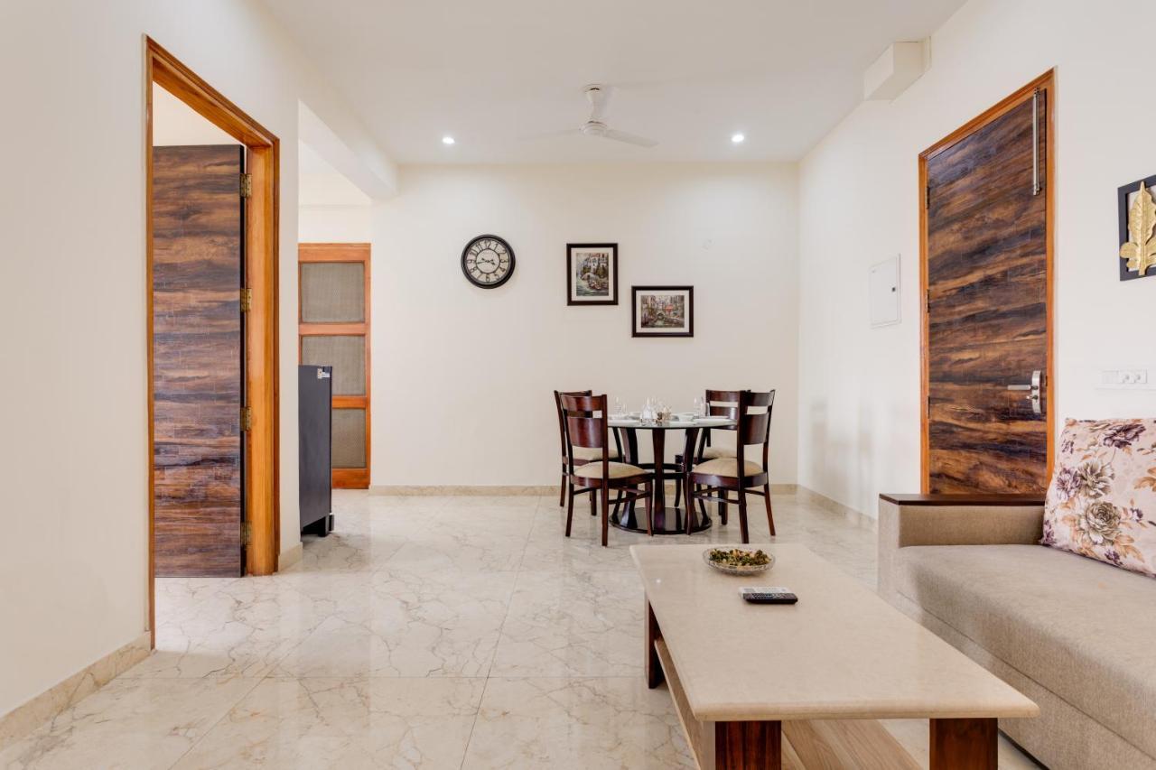 Hostie Eva Dreams - Private 2 Bhk Near Artemis, Medanta, Fortis Hospitals *
