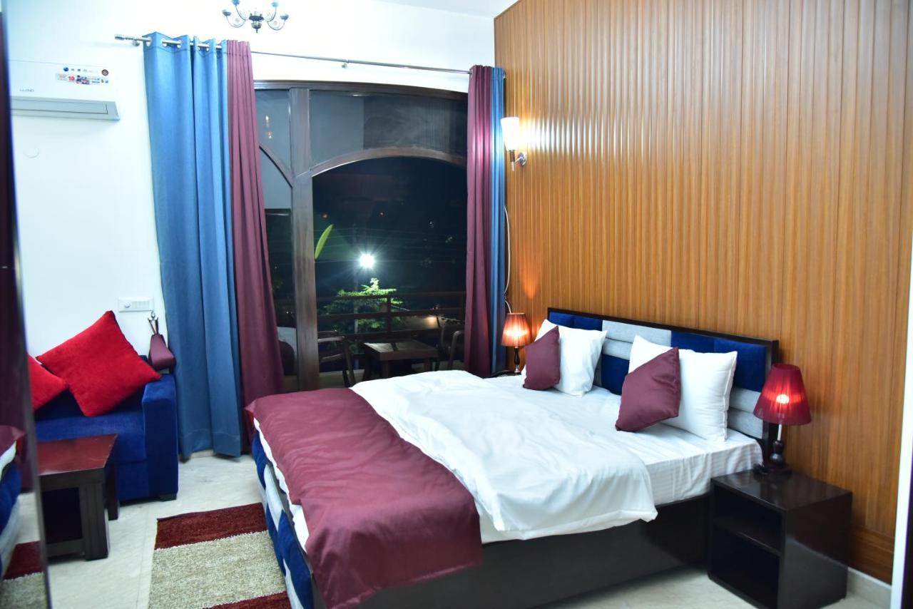 Nook & - Mg Road Metro 3*