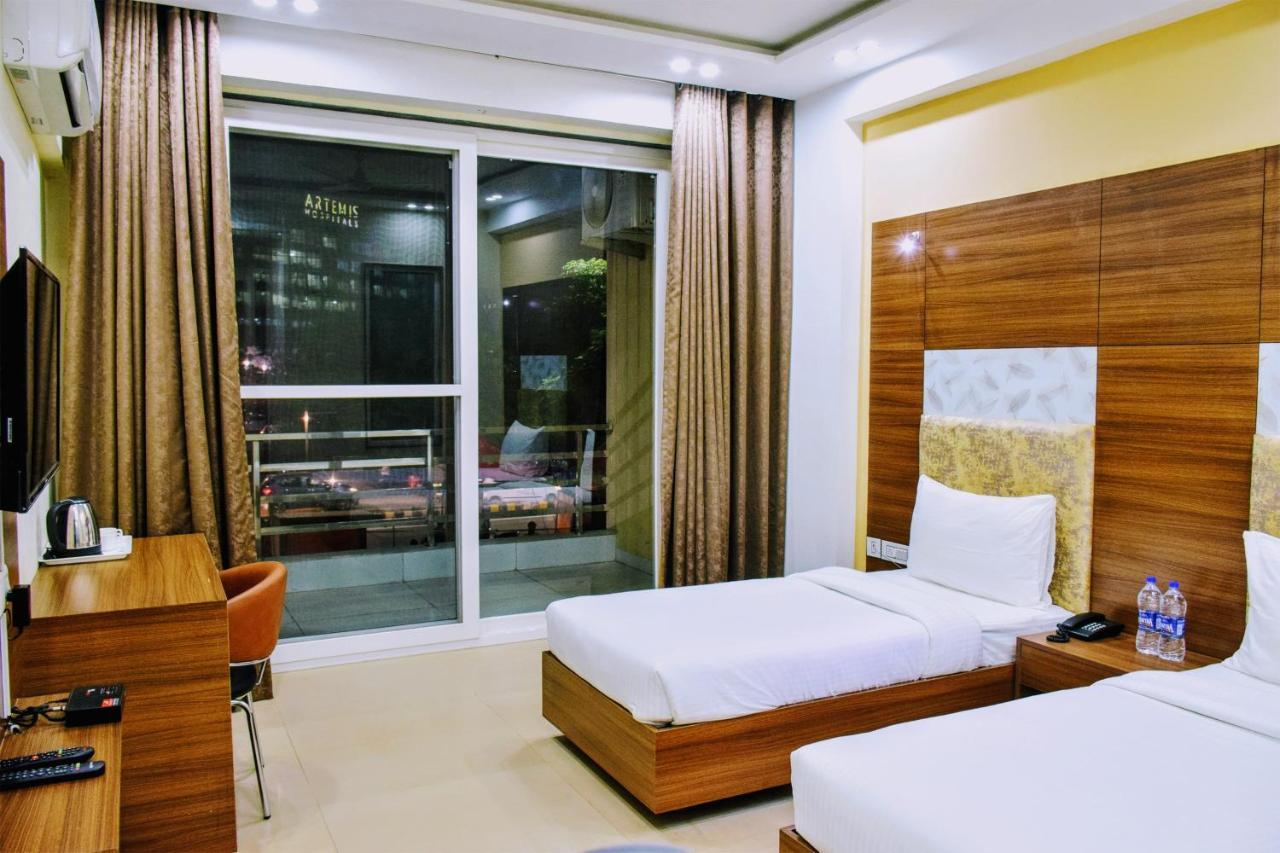 Hotel When In - Opposite To Artemis Hospital Gurgaon