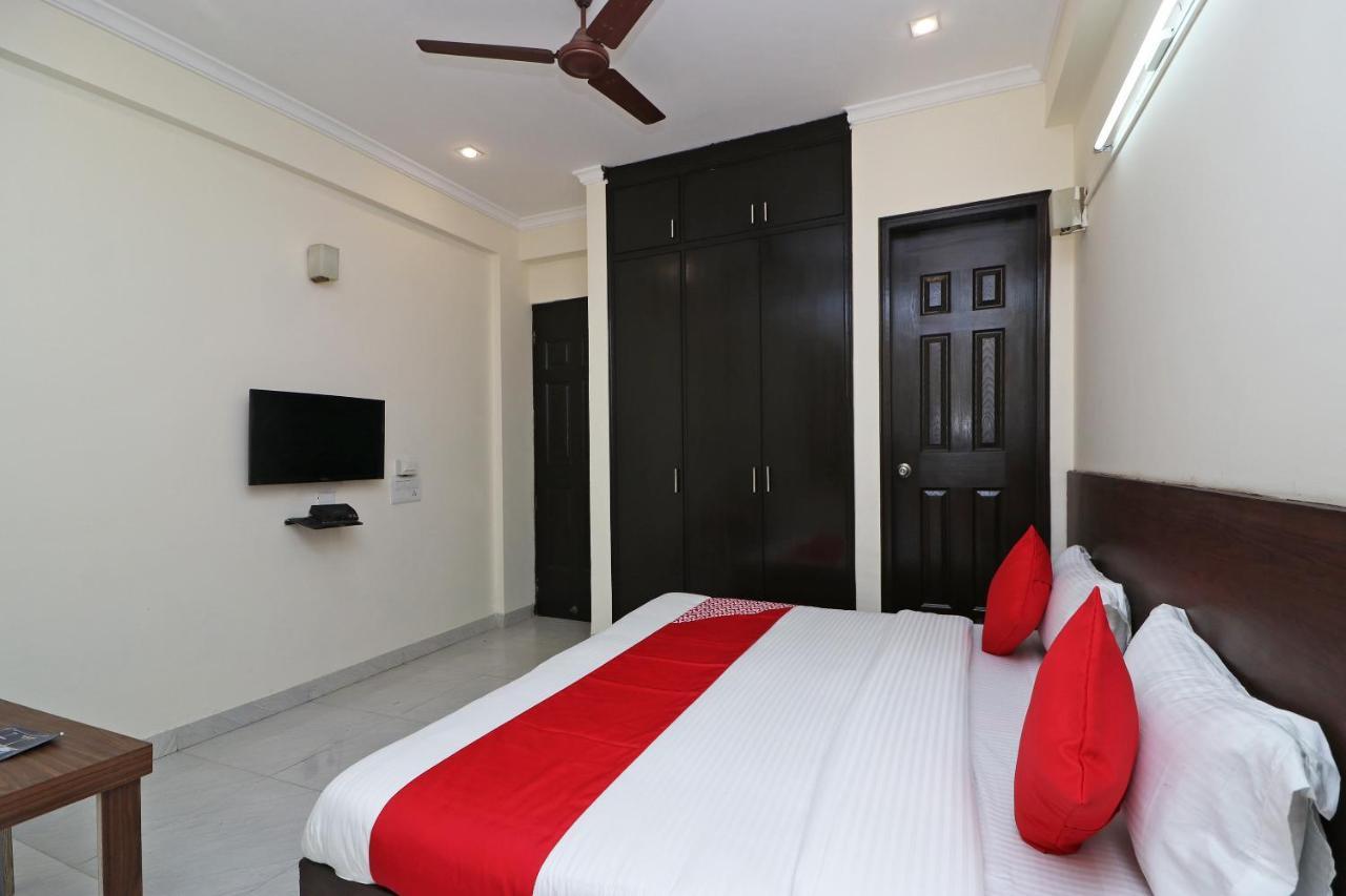 Oyo 15685 The Arjun World Gurgaon