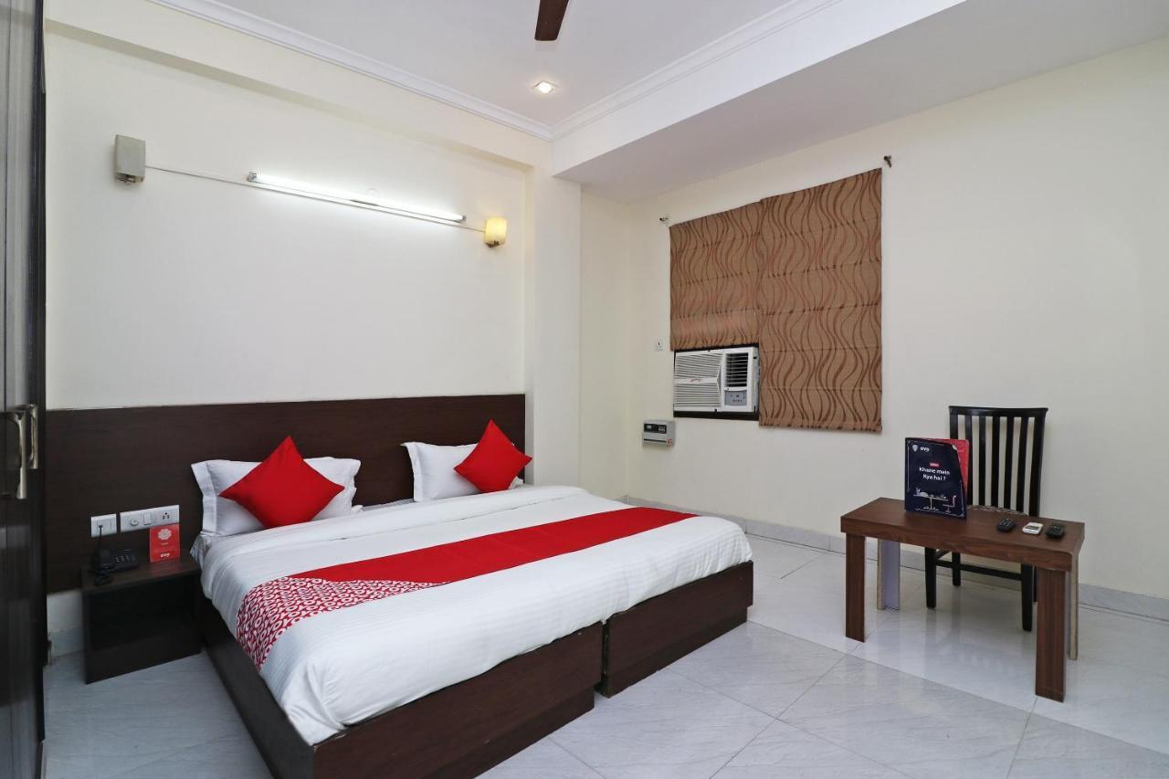 Oyo 15685 The Arjun World Hotel Gurgaon