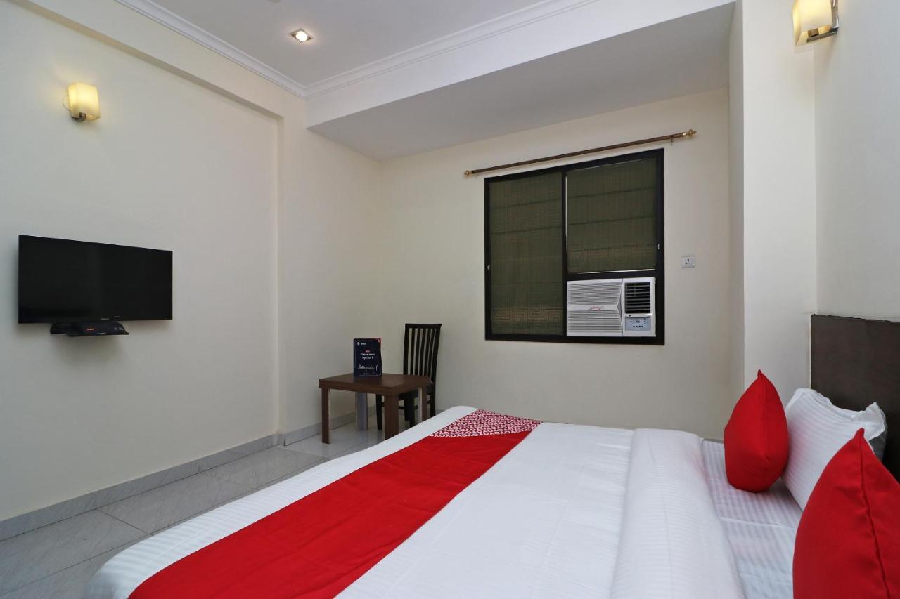 Oyo 15685 The Arjun World Hotel 3*