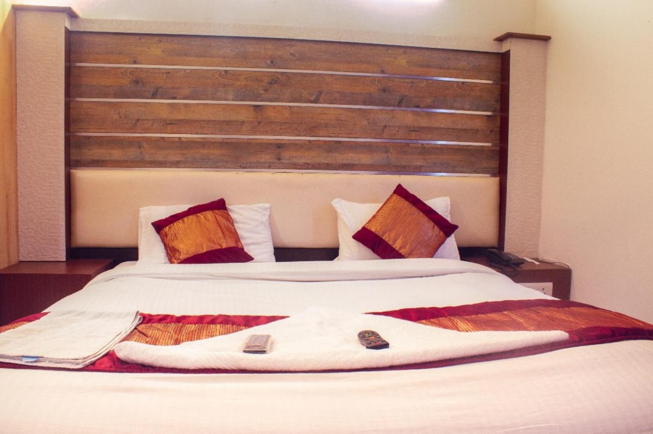 Ddr Residency Hotel 3*