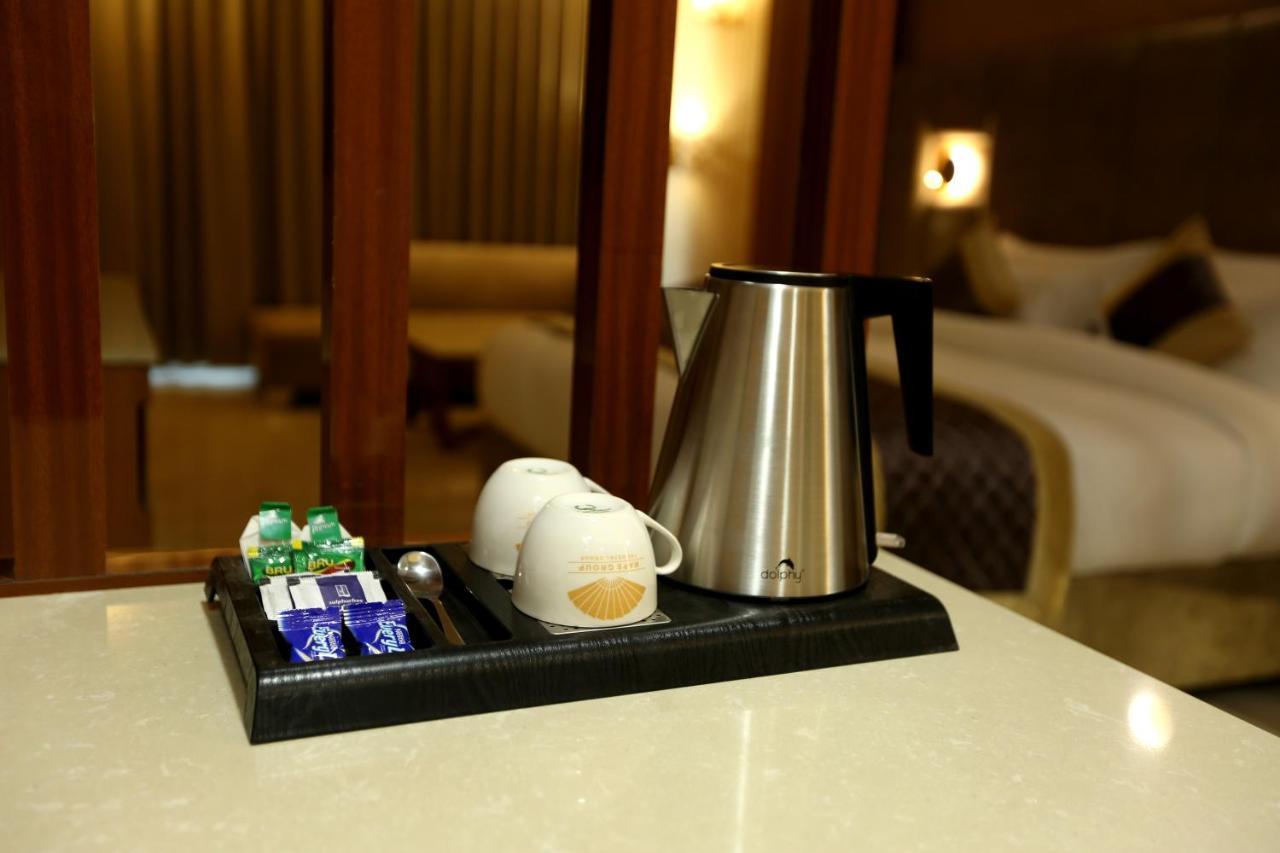 Omega - Central, Sec 45 Hotel