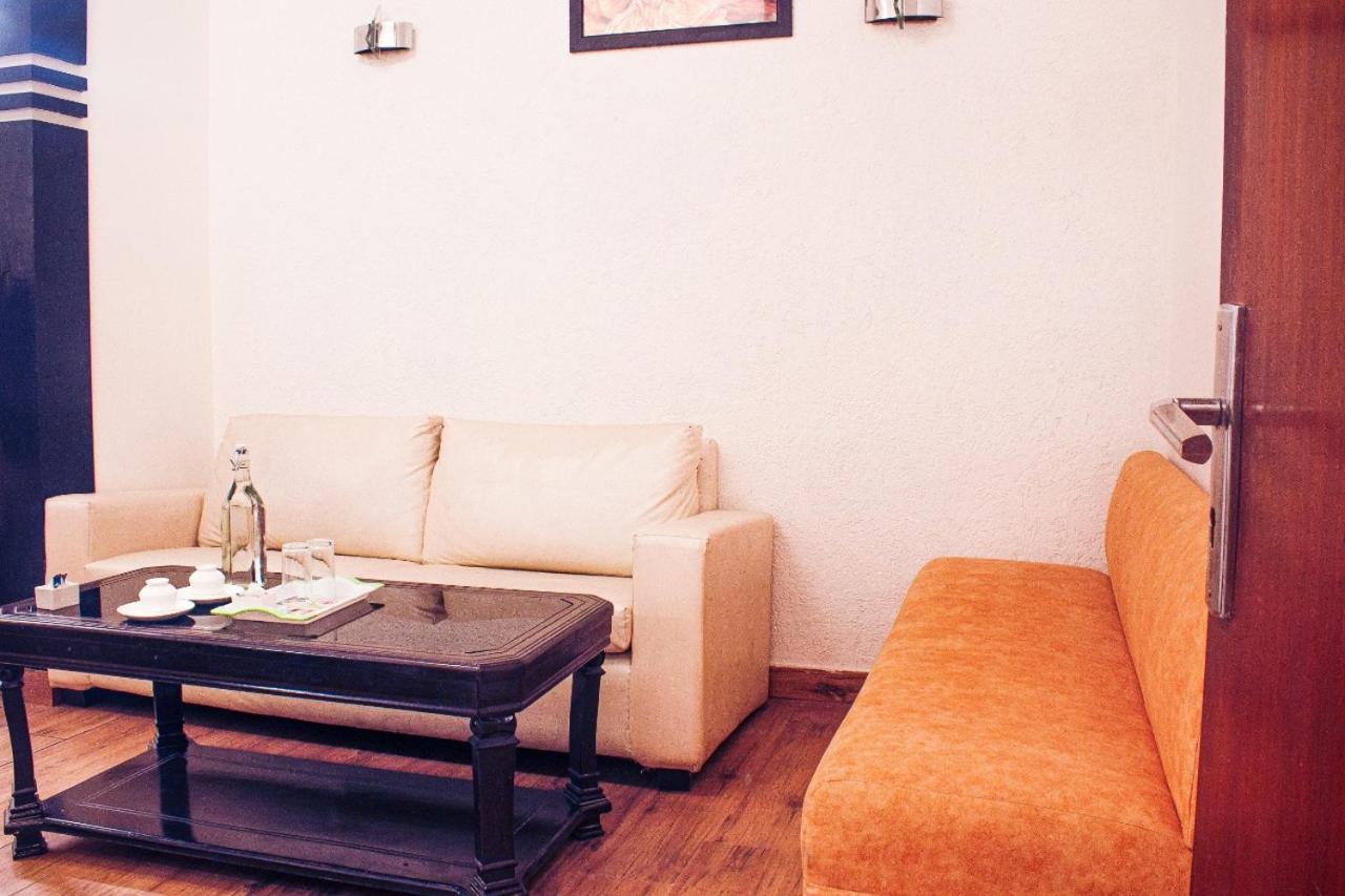 Ddr Residency Hotel Gurgaon