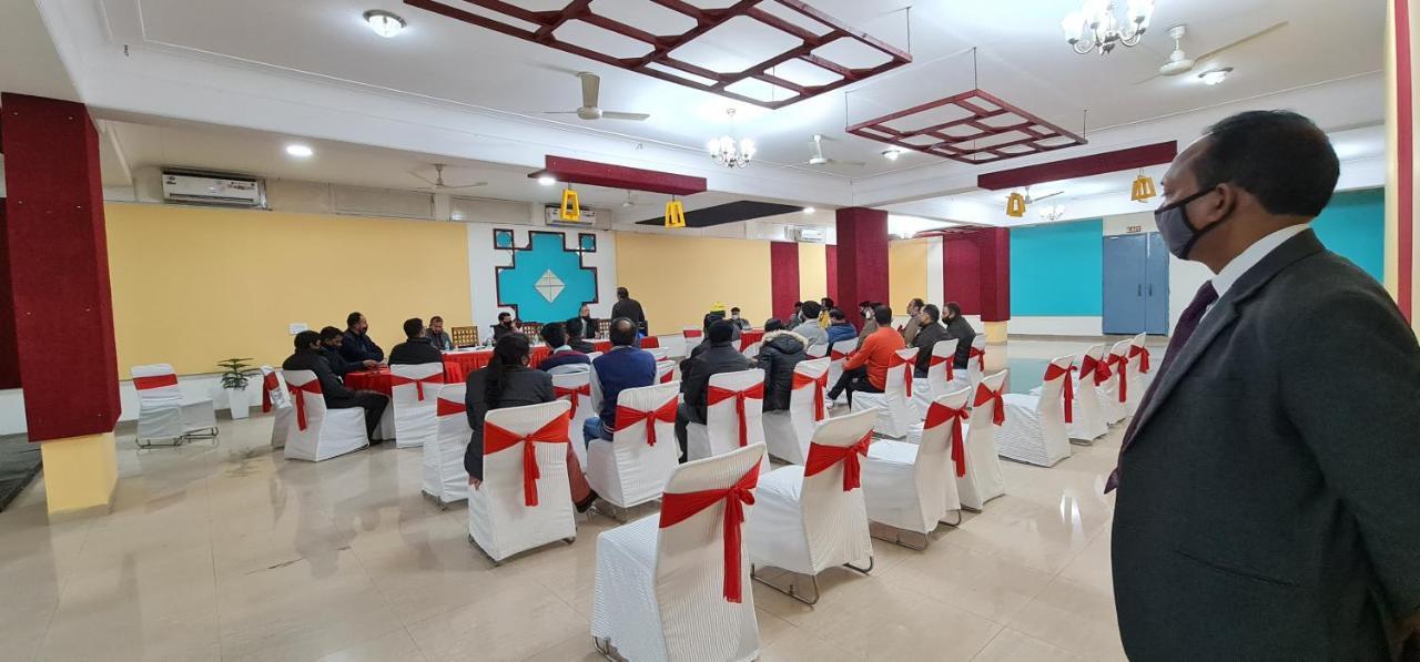 Hotel Nook & - Mg Road Metro Gurgaon