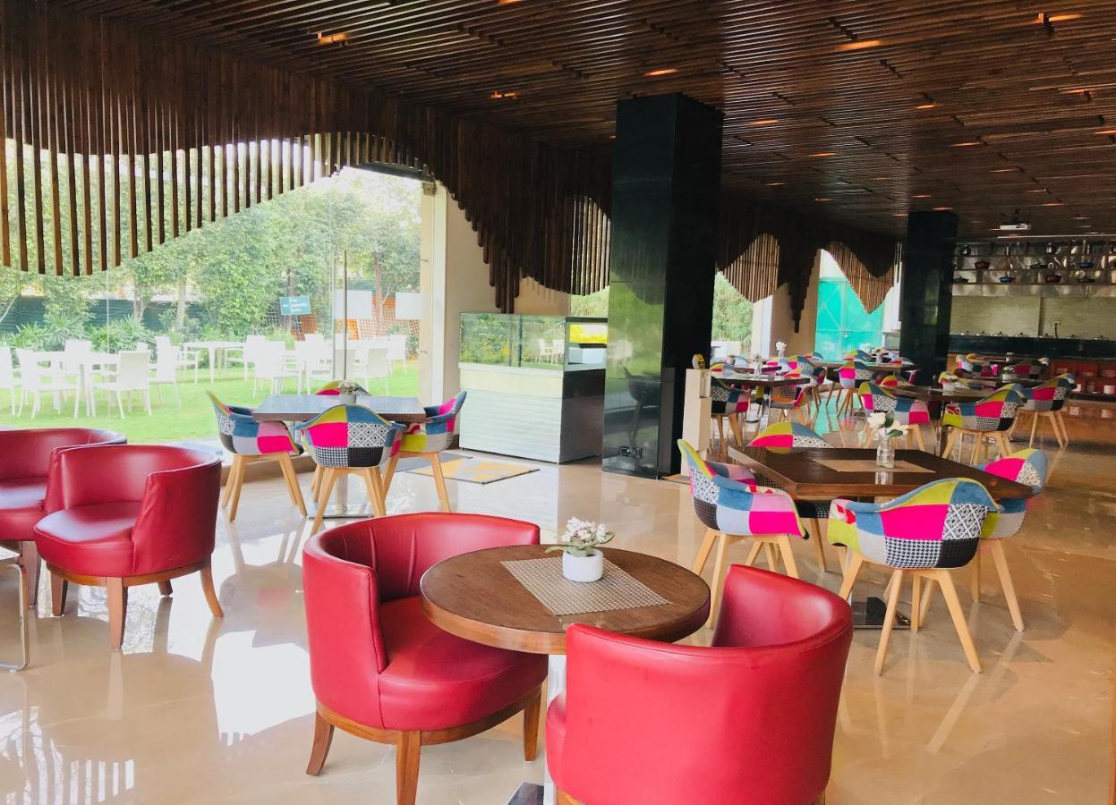 Golden Tulip Centre Hotel 4*