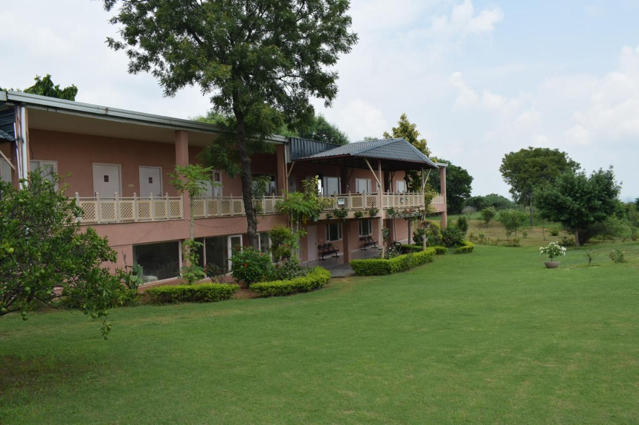 Aravali Hill View Estate * Gurgaon