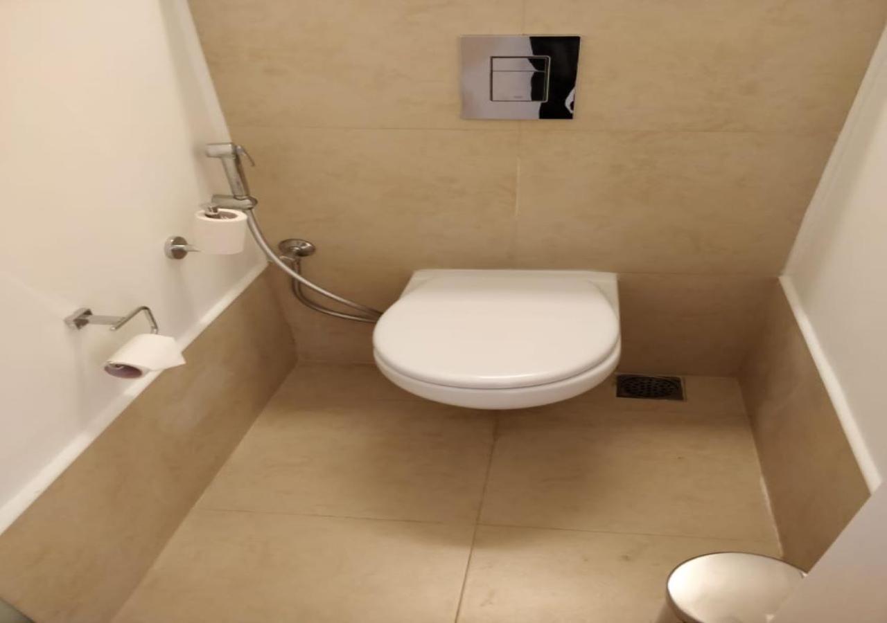 Express Gurugram Sector 50 By Ihg Hotel 4*