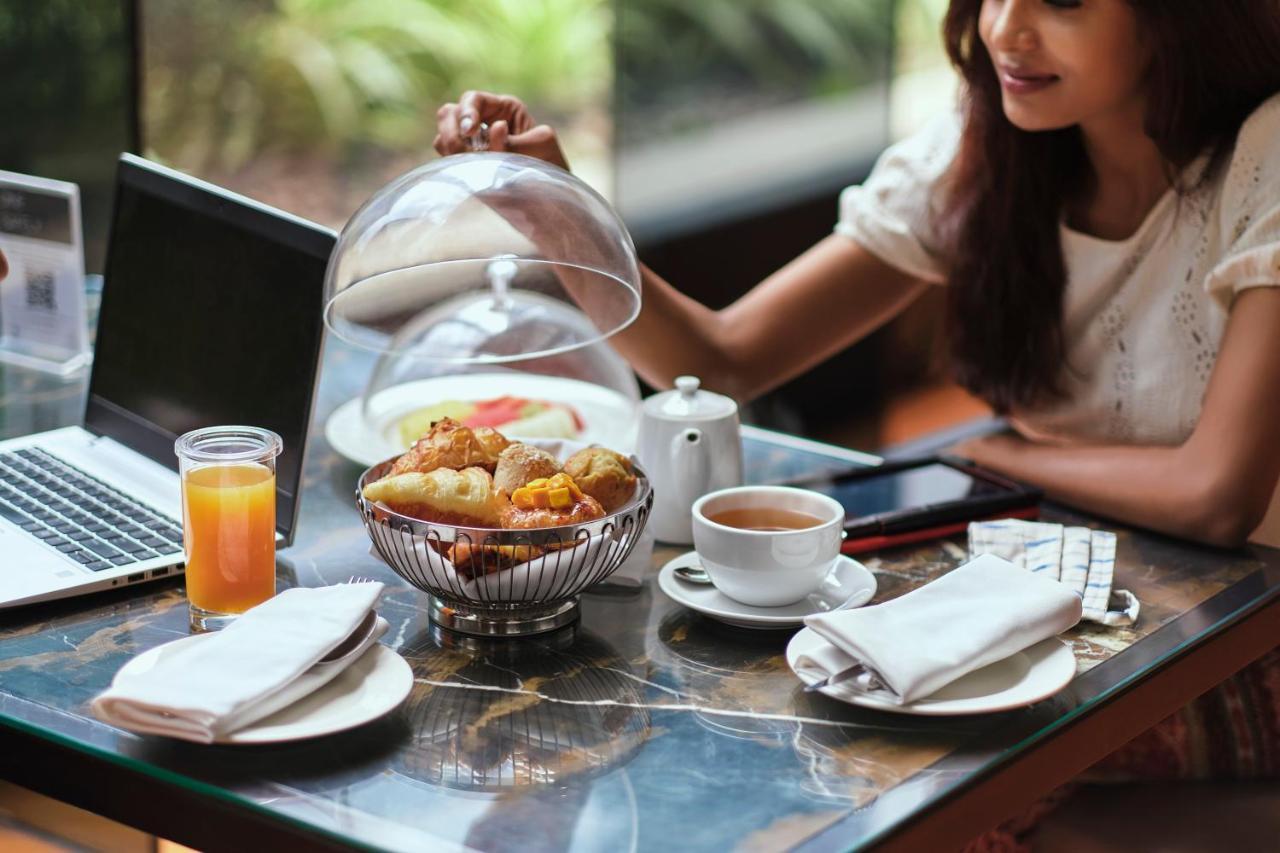 Hyatt Regency Hotel 5*