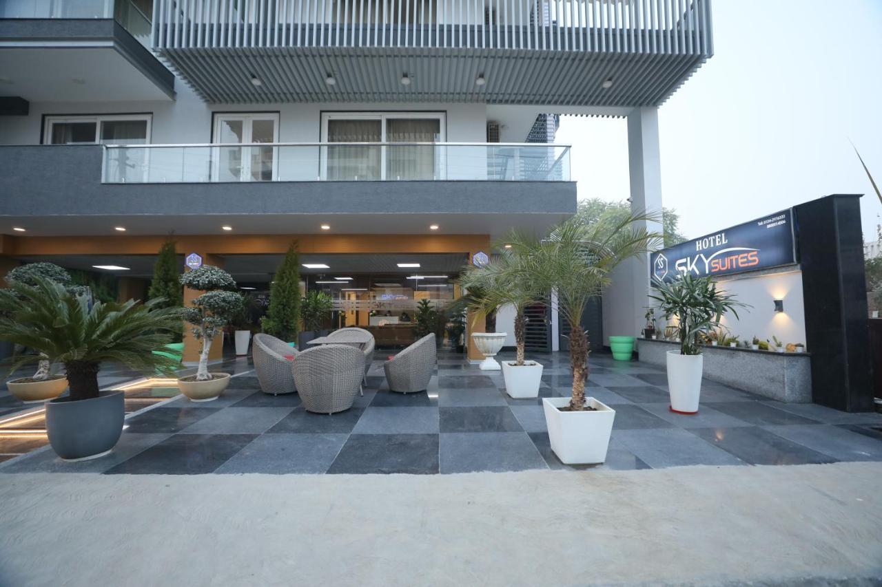 Hotel Sky