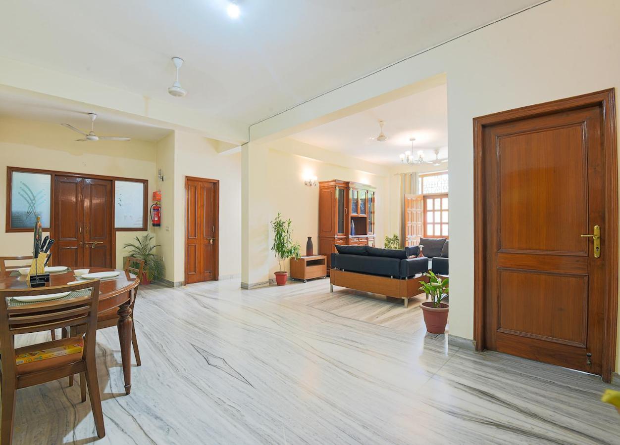 Bedchambers Serviced - Artemis Hospital Aparthotel Gurgaon