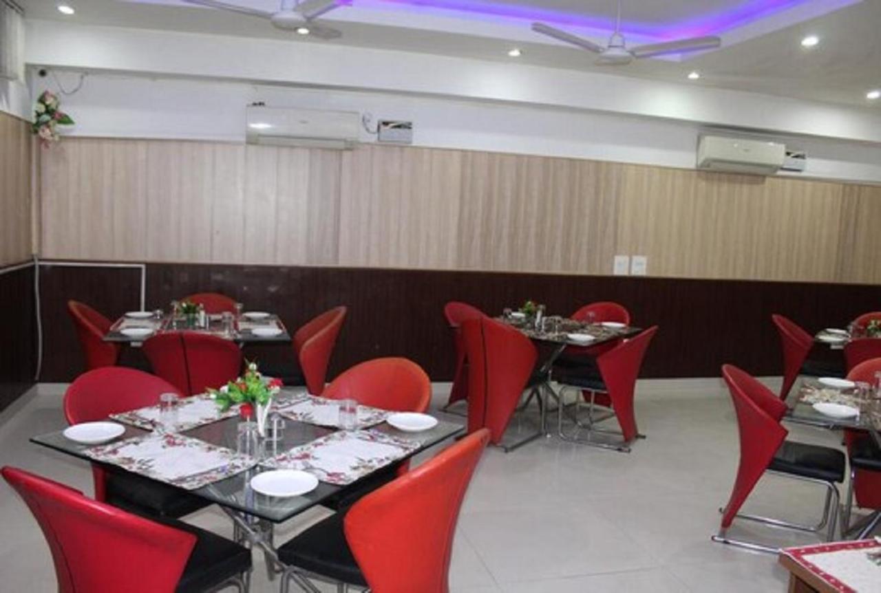 Lime Tree Sushant Lok Sector 29 Next To Iffco Chowk Metro 3* Gurgaon