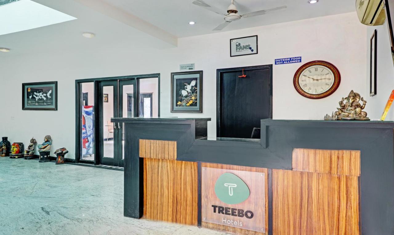 Itsy By Treebo - Aayu Residency Gurgaon