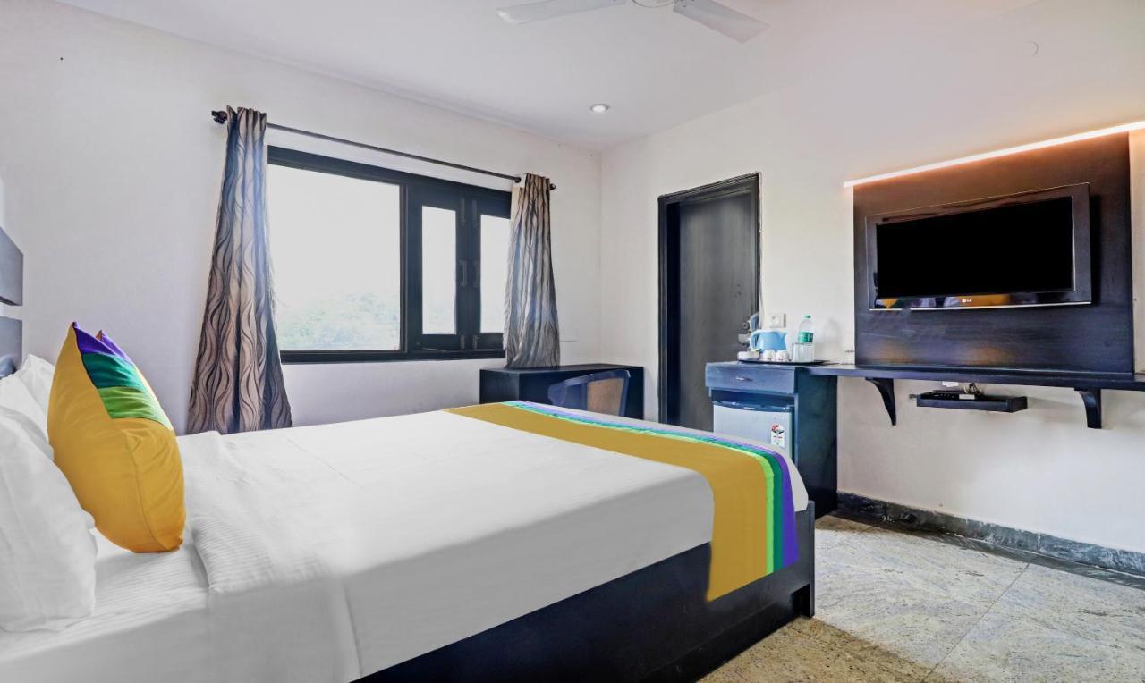 Hotel Itsy By Treebo - Aayu Residency 3*