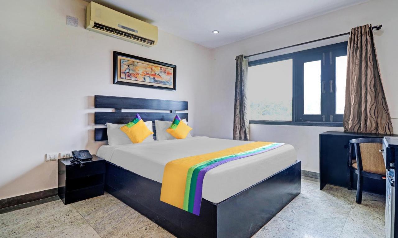 Itsy By Treebo - Aayu Residency Hotel 3*