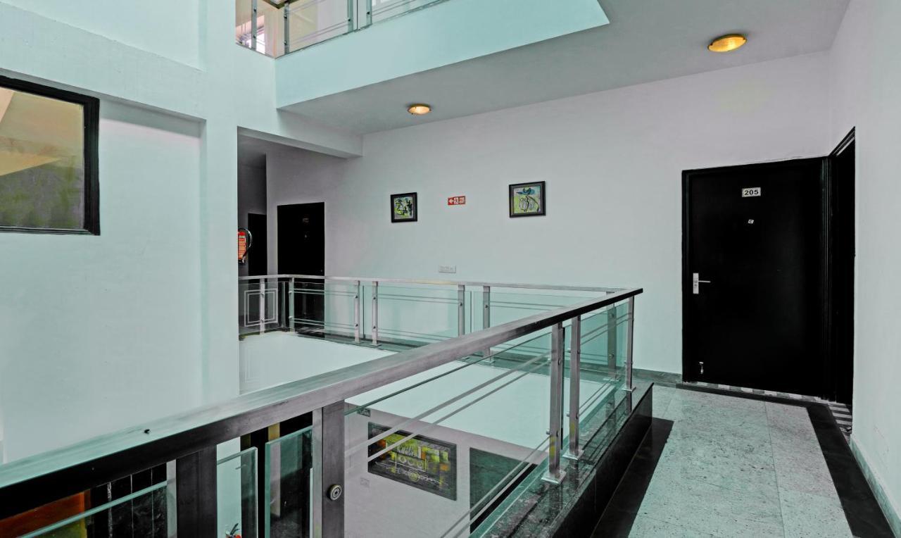 Itsy By Treebo - Aayu Residency Hotel Gurgaon