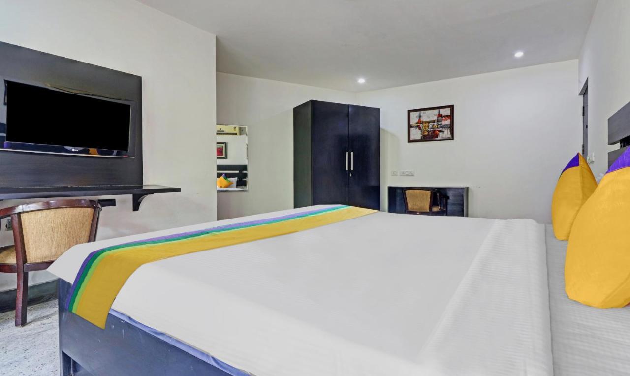 Itsy By Treebo - Aayu Residency Hotel 3*